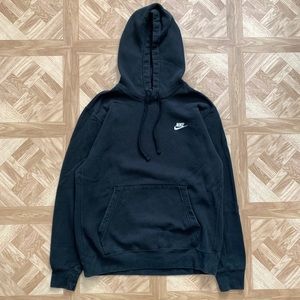 Nike Essentials Hoodie